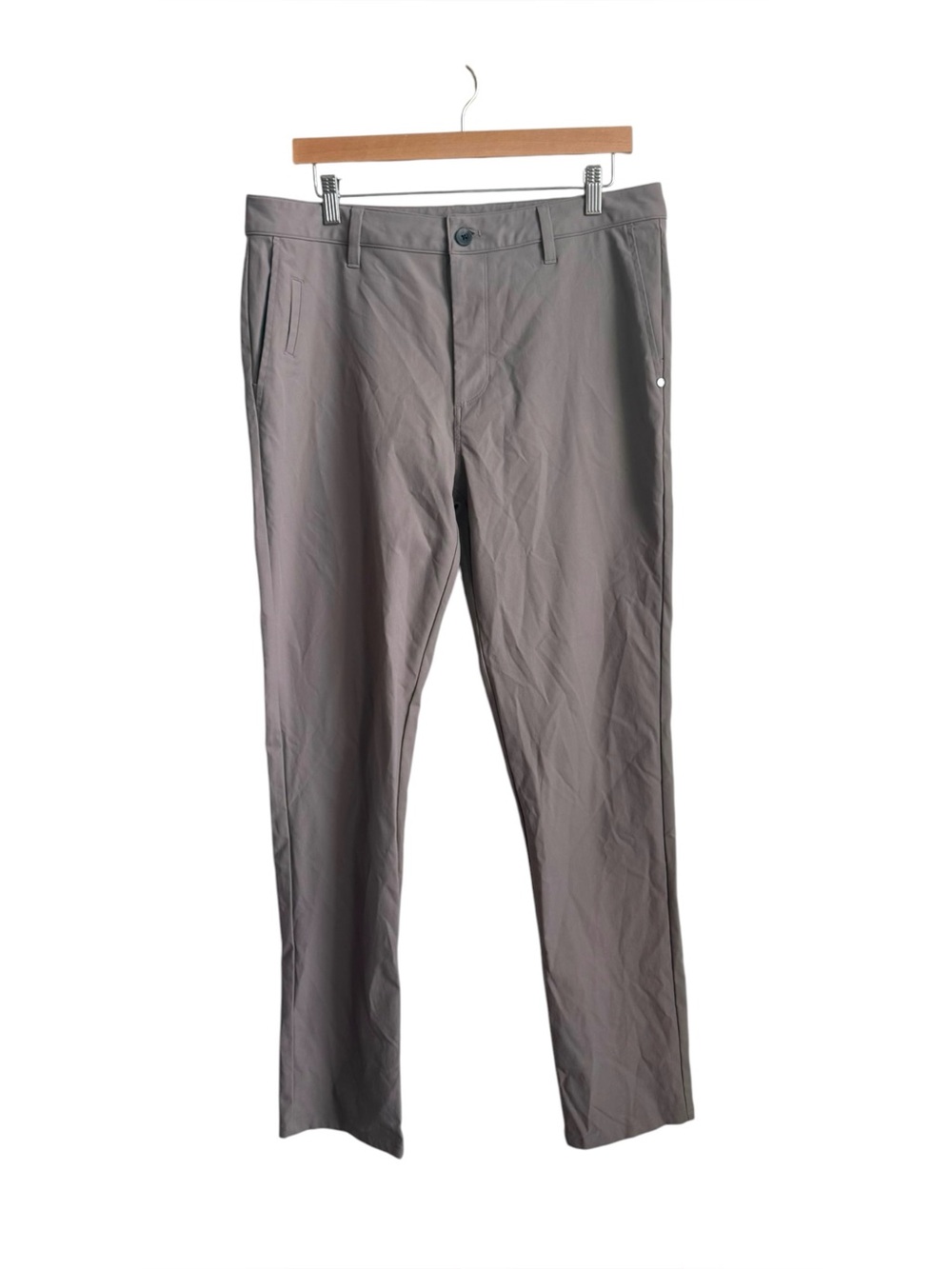 Vuori Cascade Tech Chino Pants Grey Slim Fit Performance Mens 34